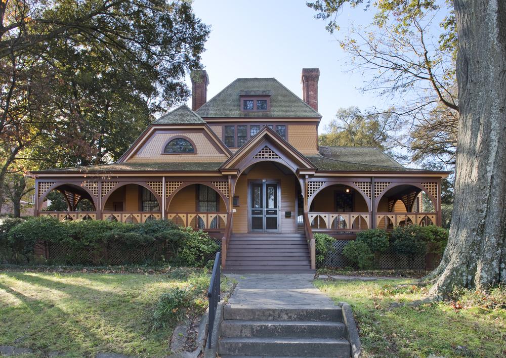 The Complicated History of Uncle Remus – Down South House & Home