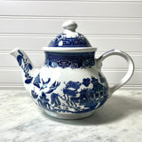 Vintage Churchill Blue Willow Teapot